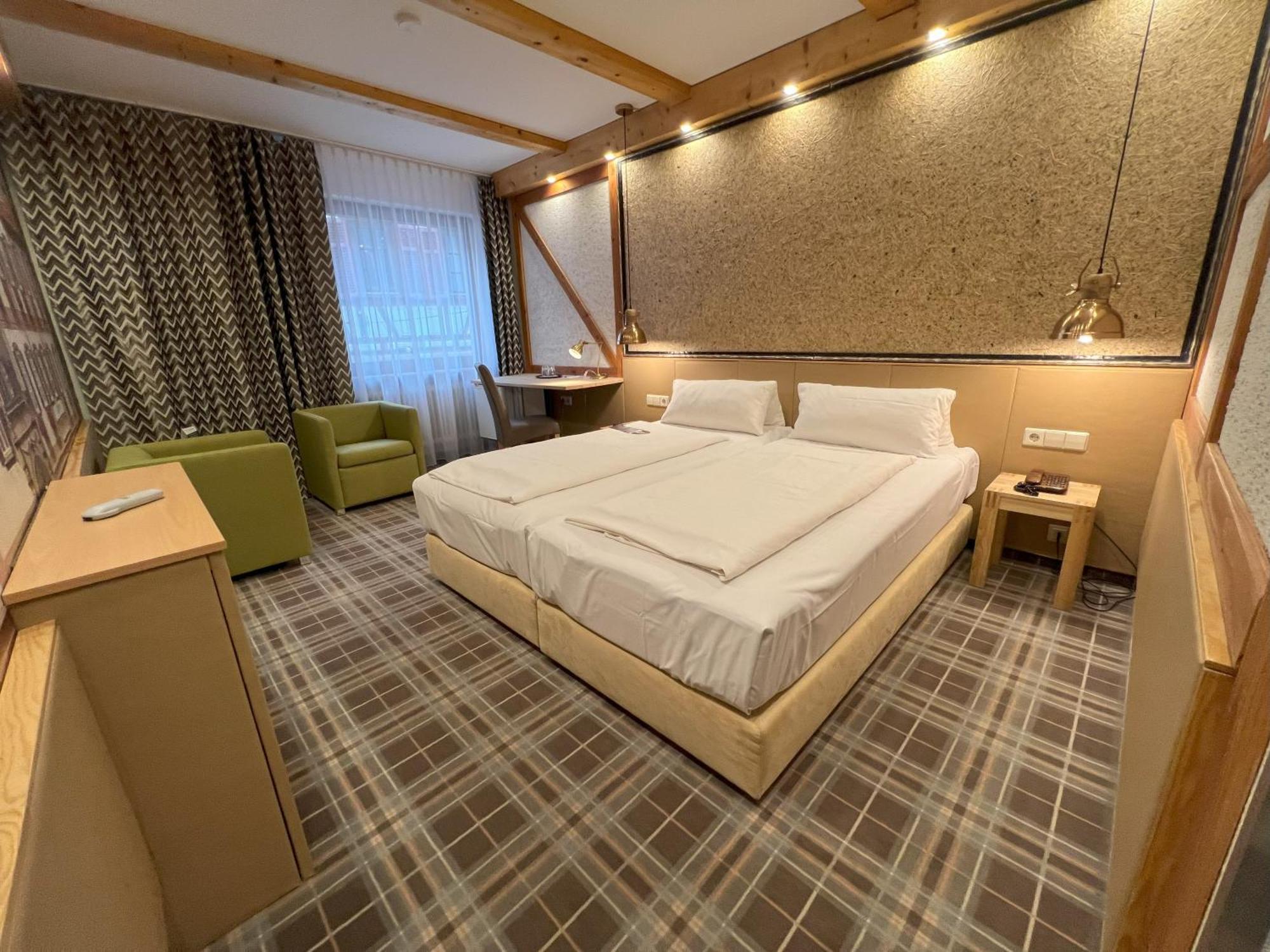 Apart Hotel Deutschmeister 바트메르겐하임 외부 사진